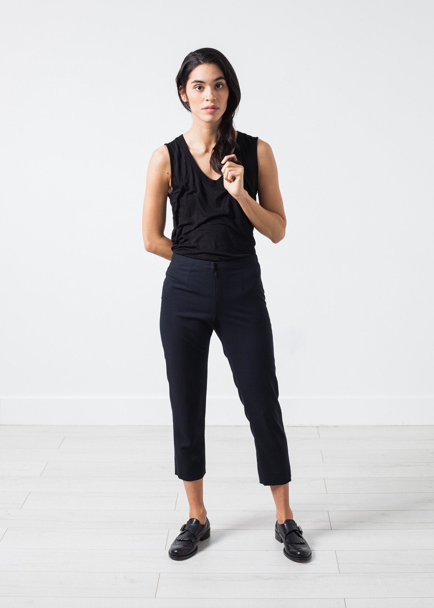 Quần crop len màu hải quân