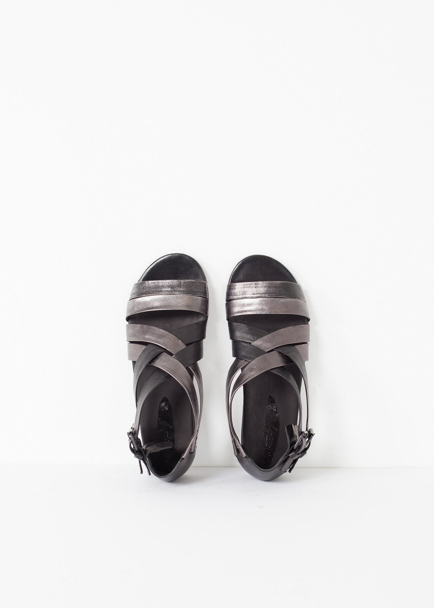 Sandal quấn màu đen/thép