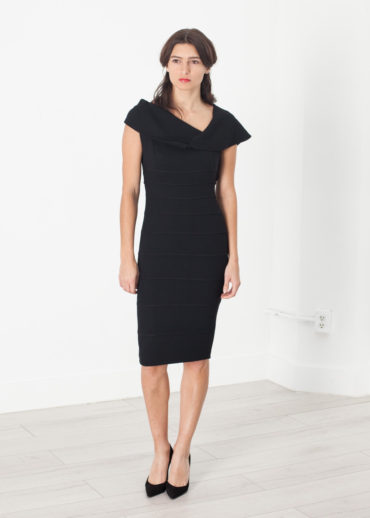 Asymmetric Dress in Black - formtest11