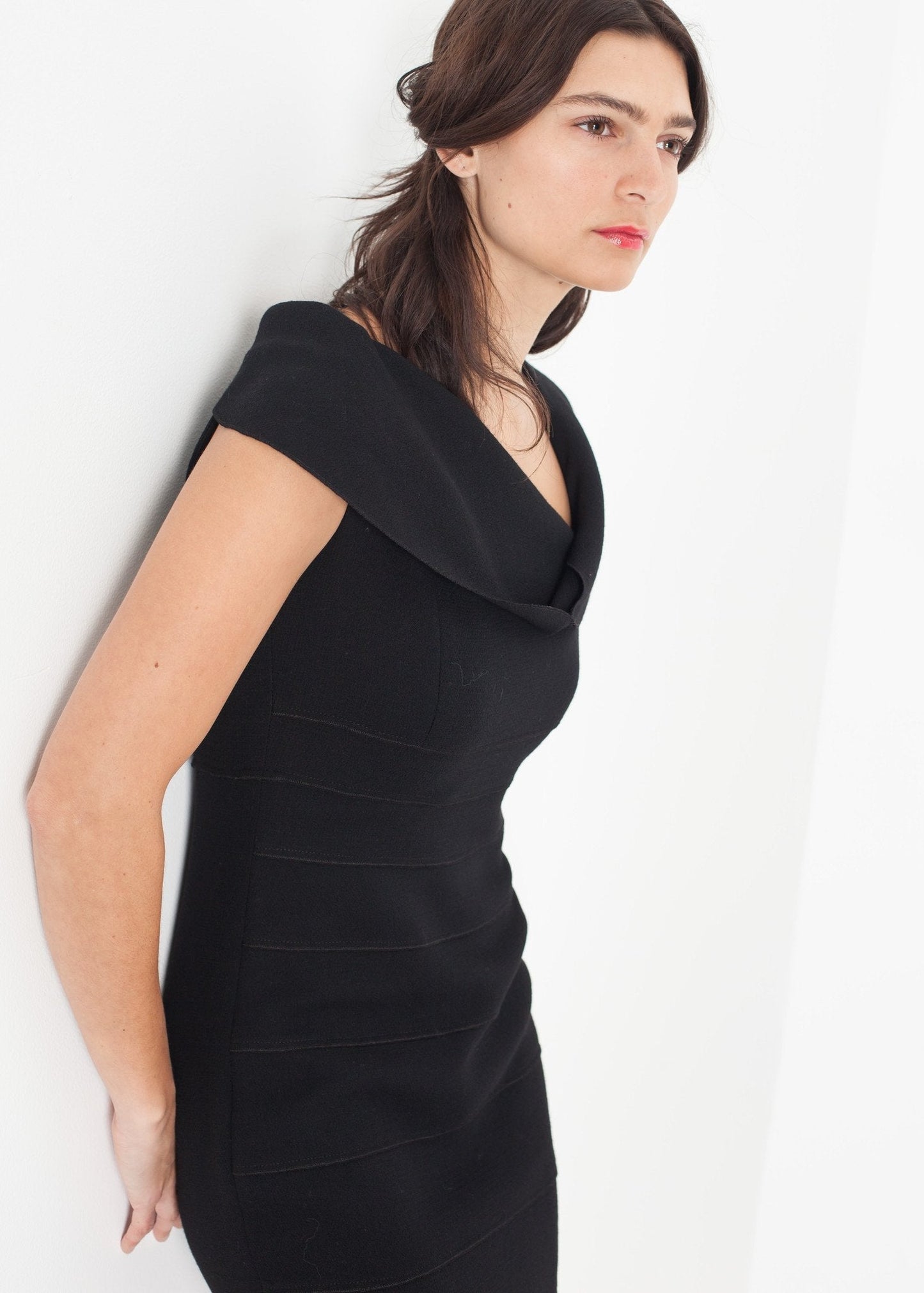 Asymmetric Dress in Black - formtest11