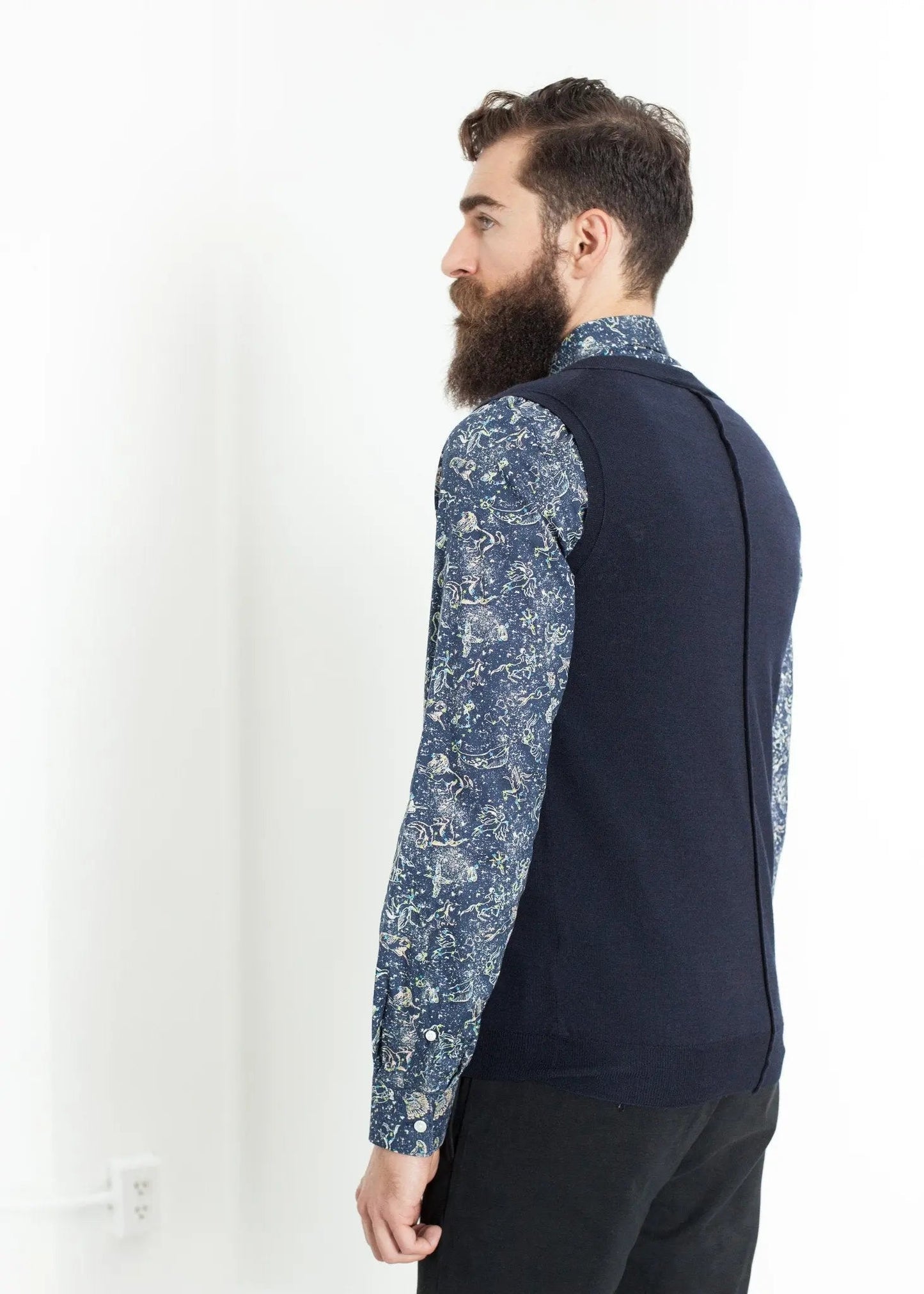 Basic Gilet in Navy - formtest11