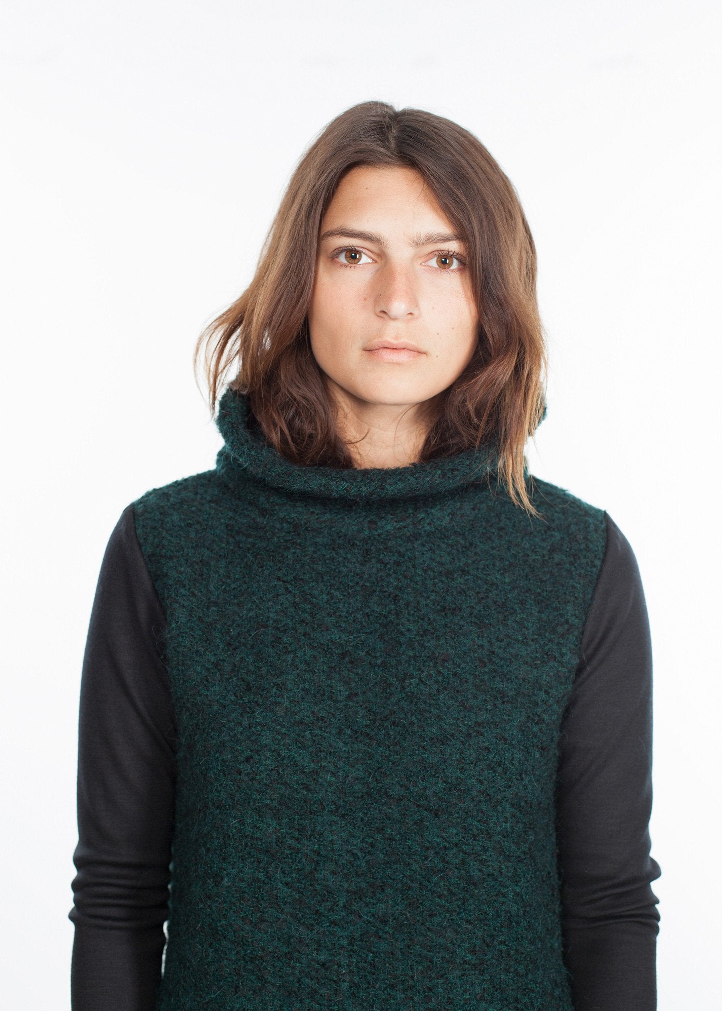 Boucle Turtle Neck in Green/Black - formtest11