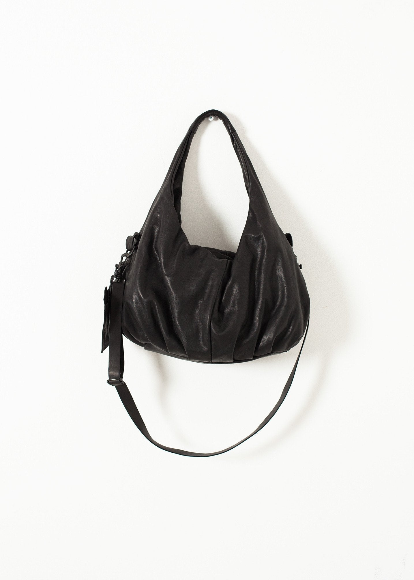 Circle Bag in Black - formtest11