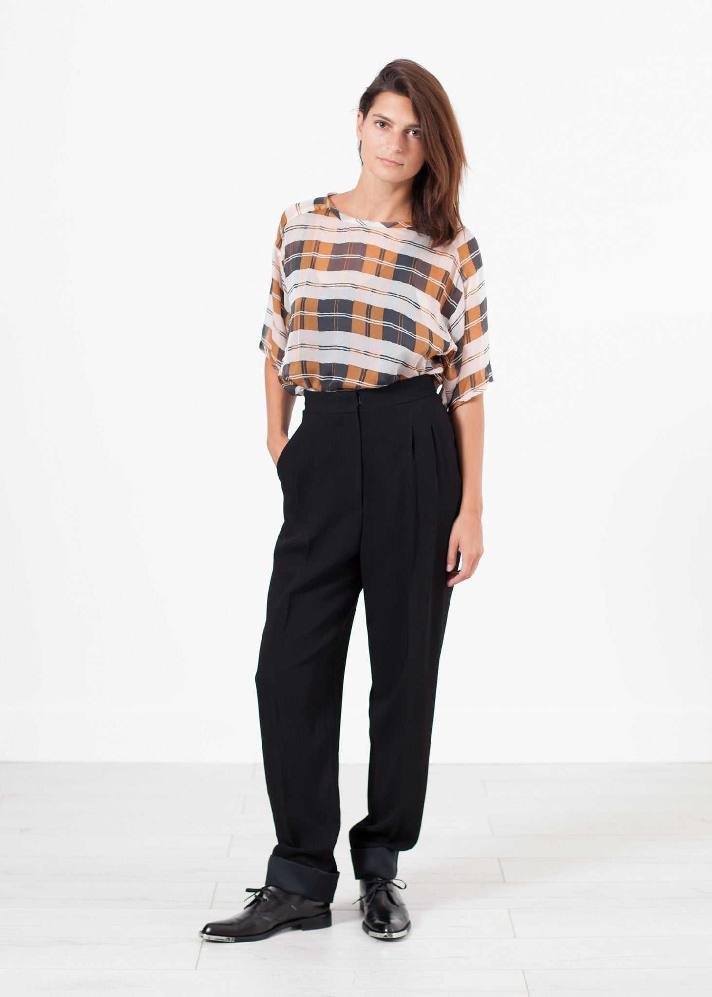 Contrast Cuff Pant in Black - formtest11