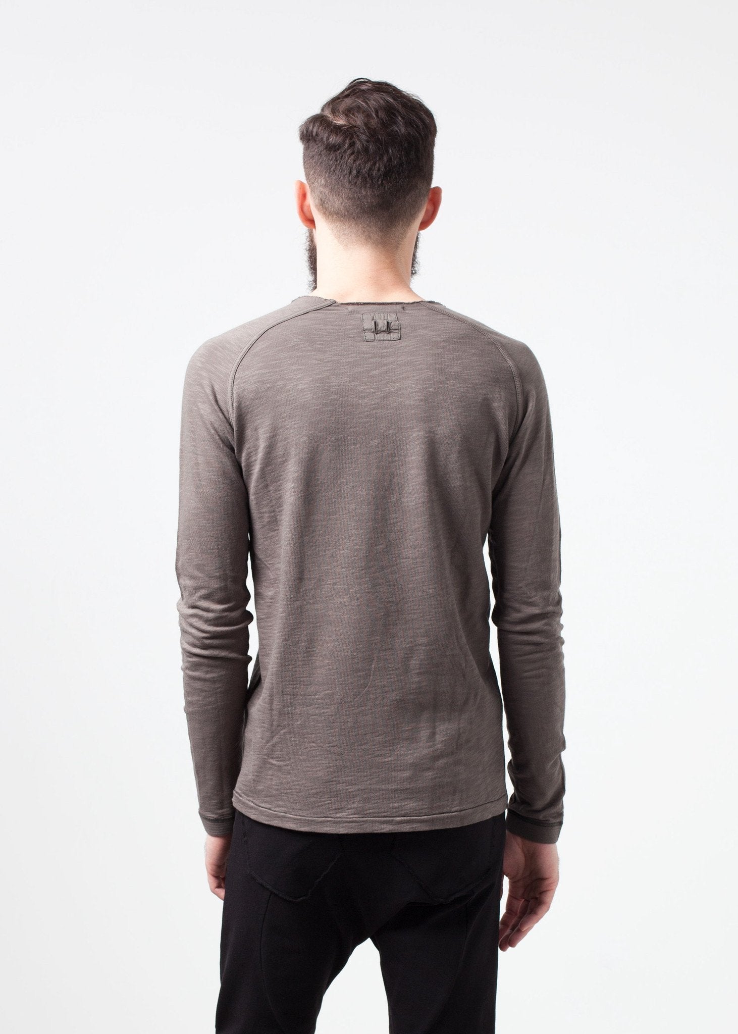 Daris Tee in Olive - formtest11