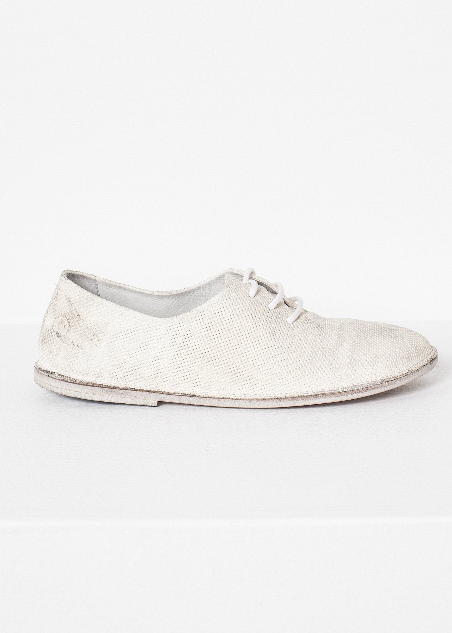 Diamond Slip-On in White - formtest11