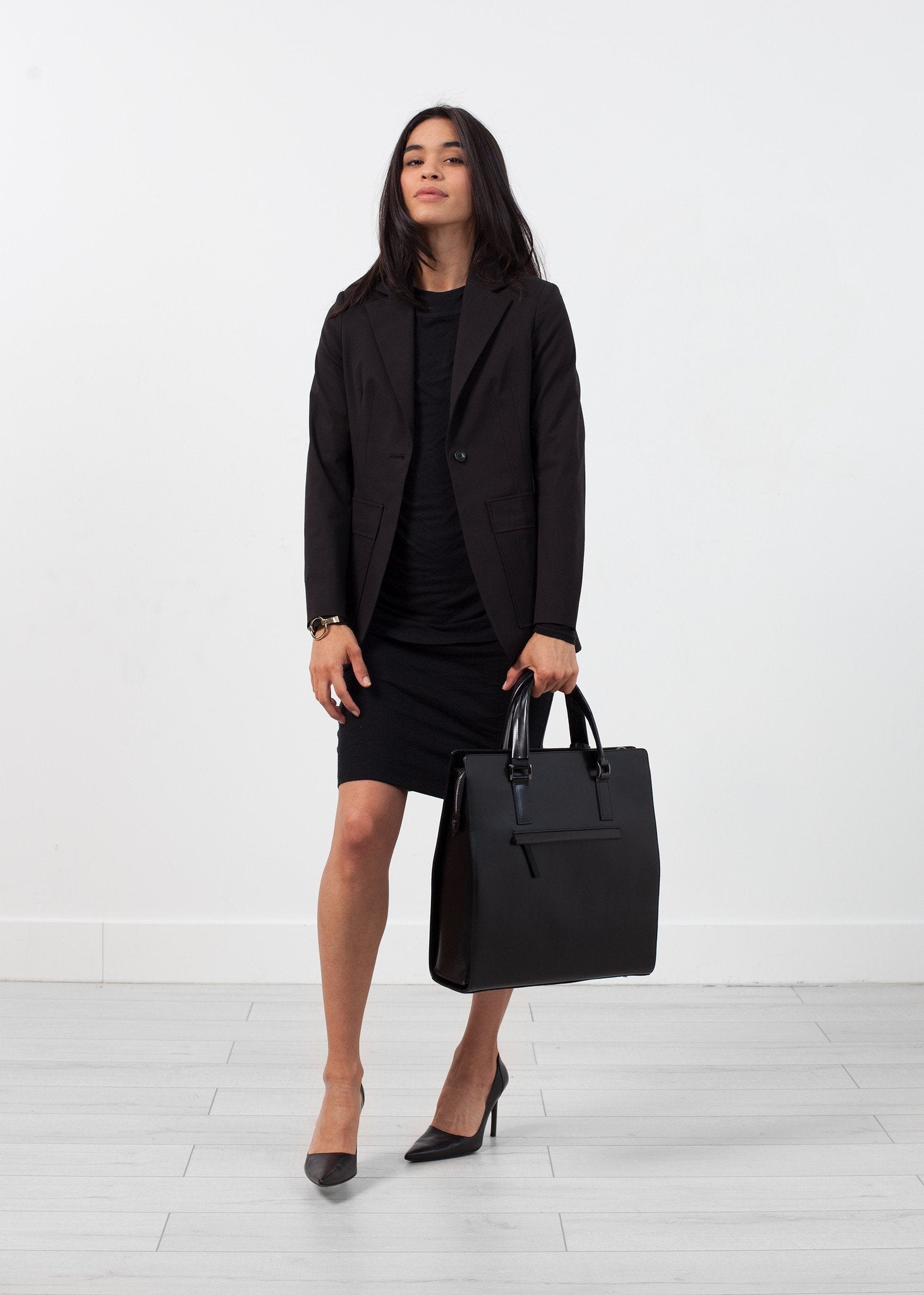 Double Pocket Blazer in Black - formtest11