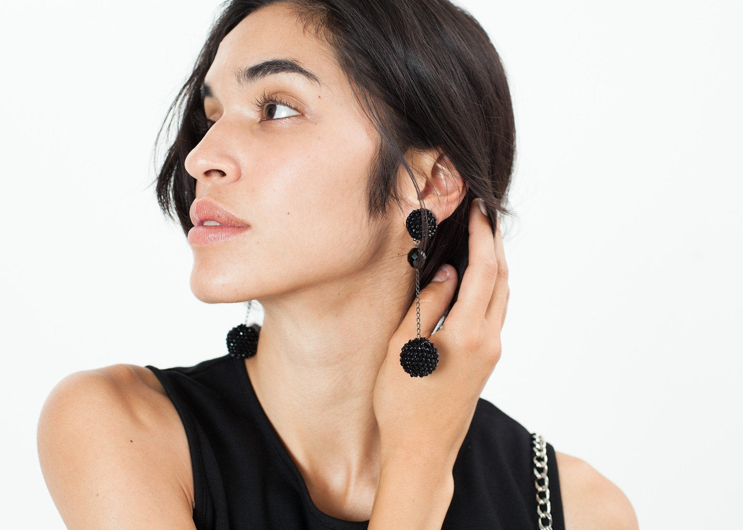 Drop Cluster Earring in Black - formtest11