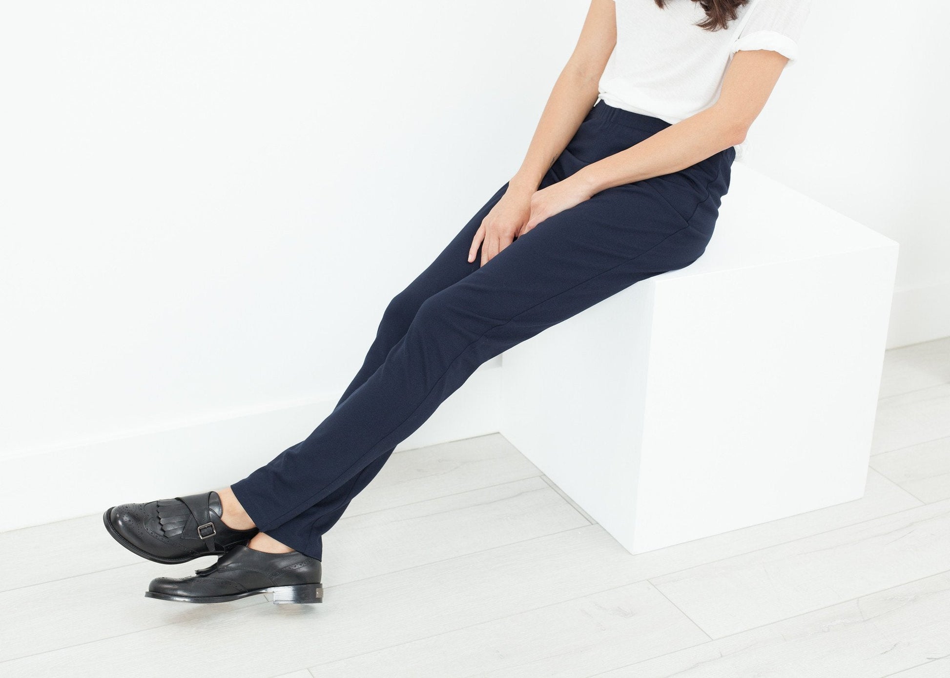 Easy Slim Pant in Navy - formtest11