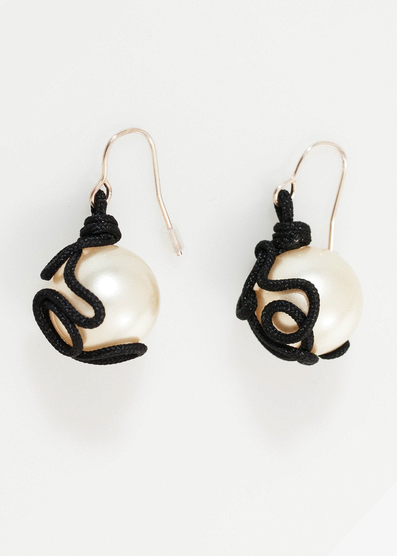 Float Bead Earring in Pearl - formtest11