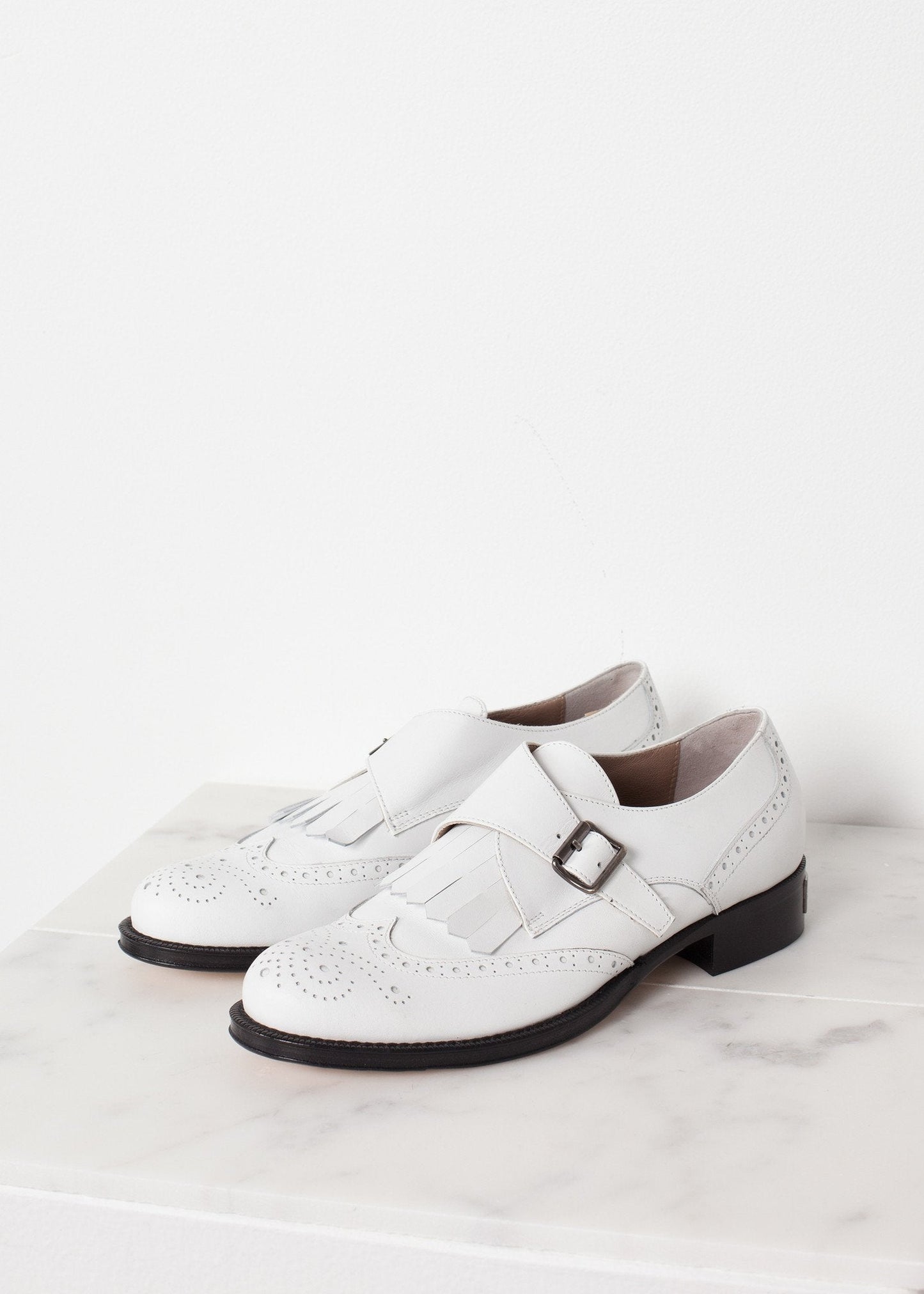 Golf Shoe in White - formtest11