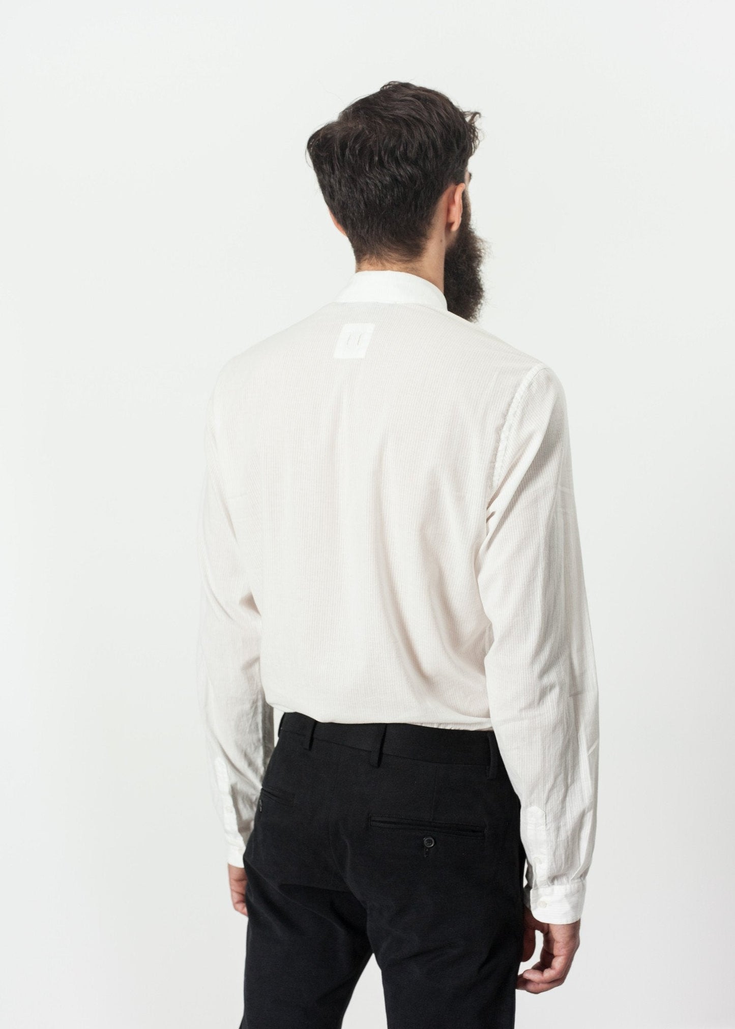 Hempel Shirt in White - formtest11