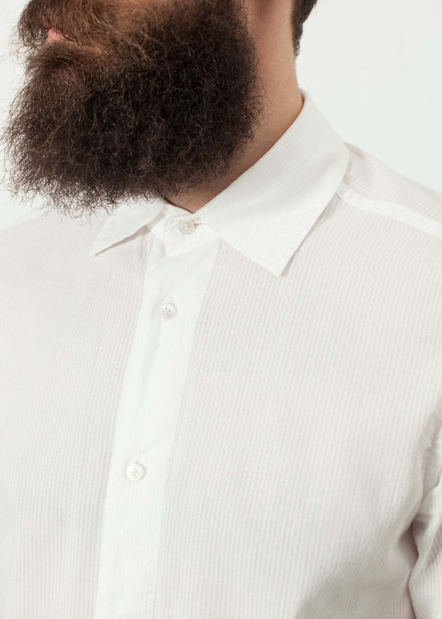 Hempel Shirt in White - formtest11