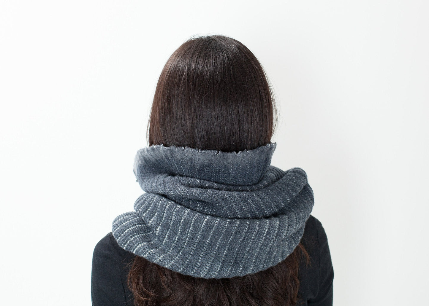 Knit Neck Warmer in Grey - formtest11