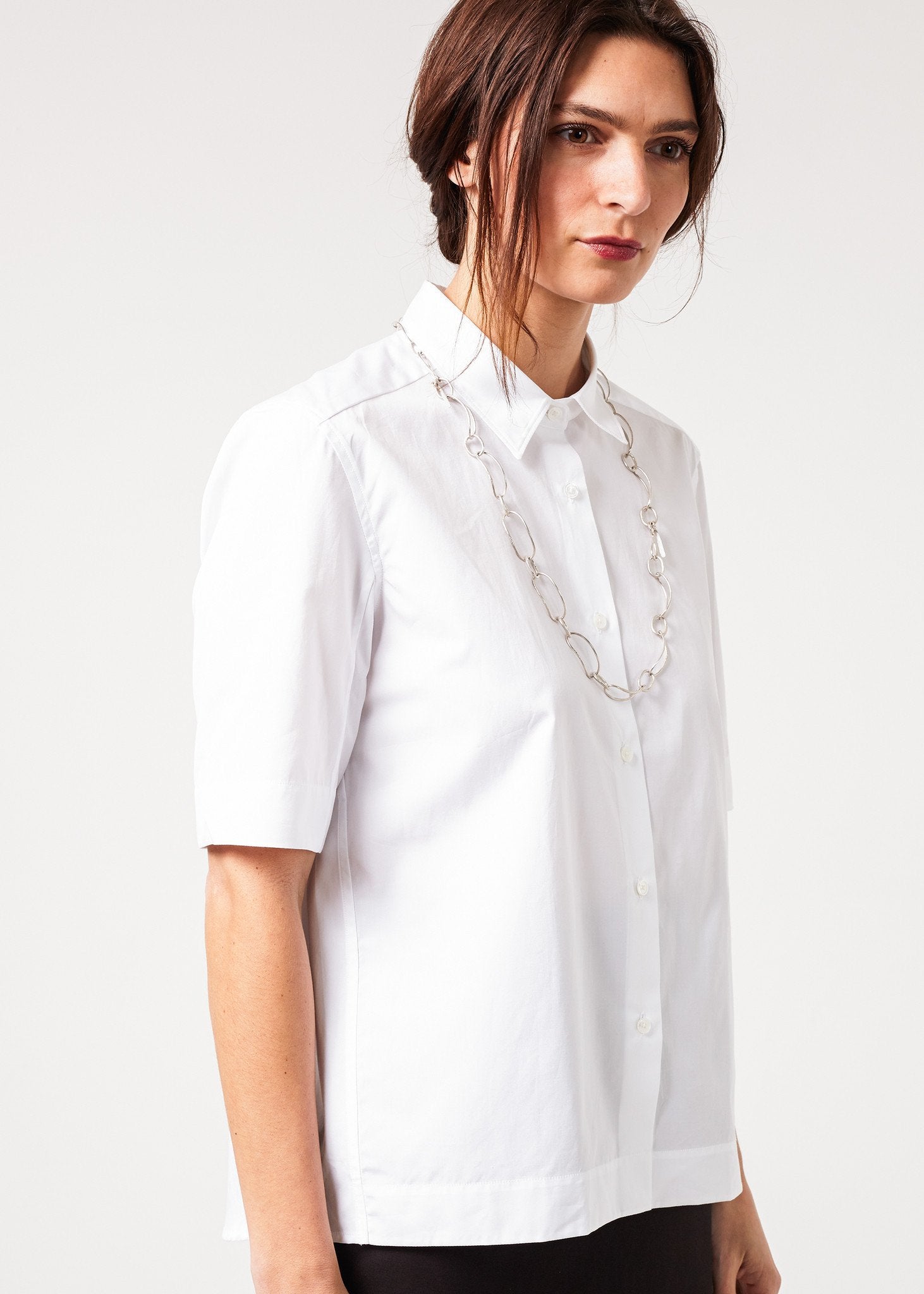 Lara Shirt in White - formtest11