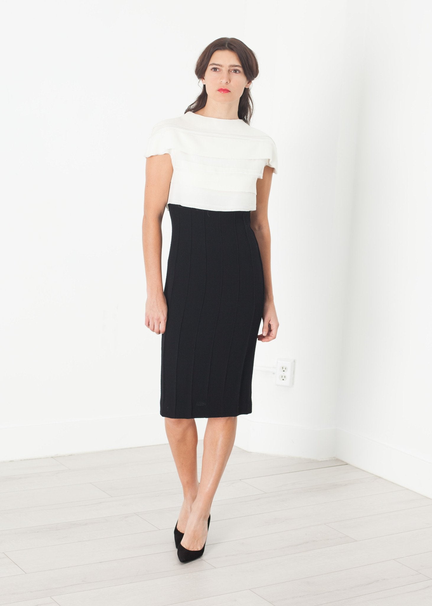 Layered Contrast Dress in Cream/Black - formtest11