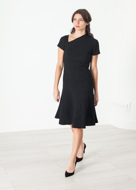 Lined Silhouette Dress in Black - formtest11