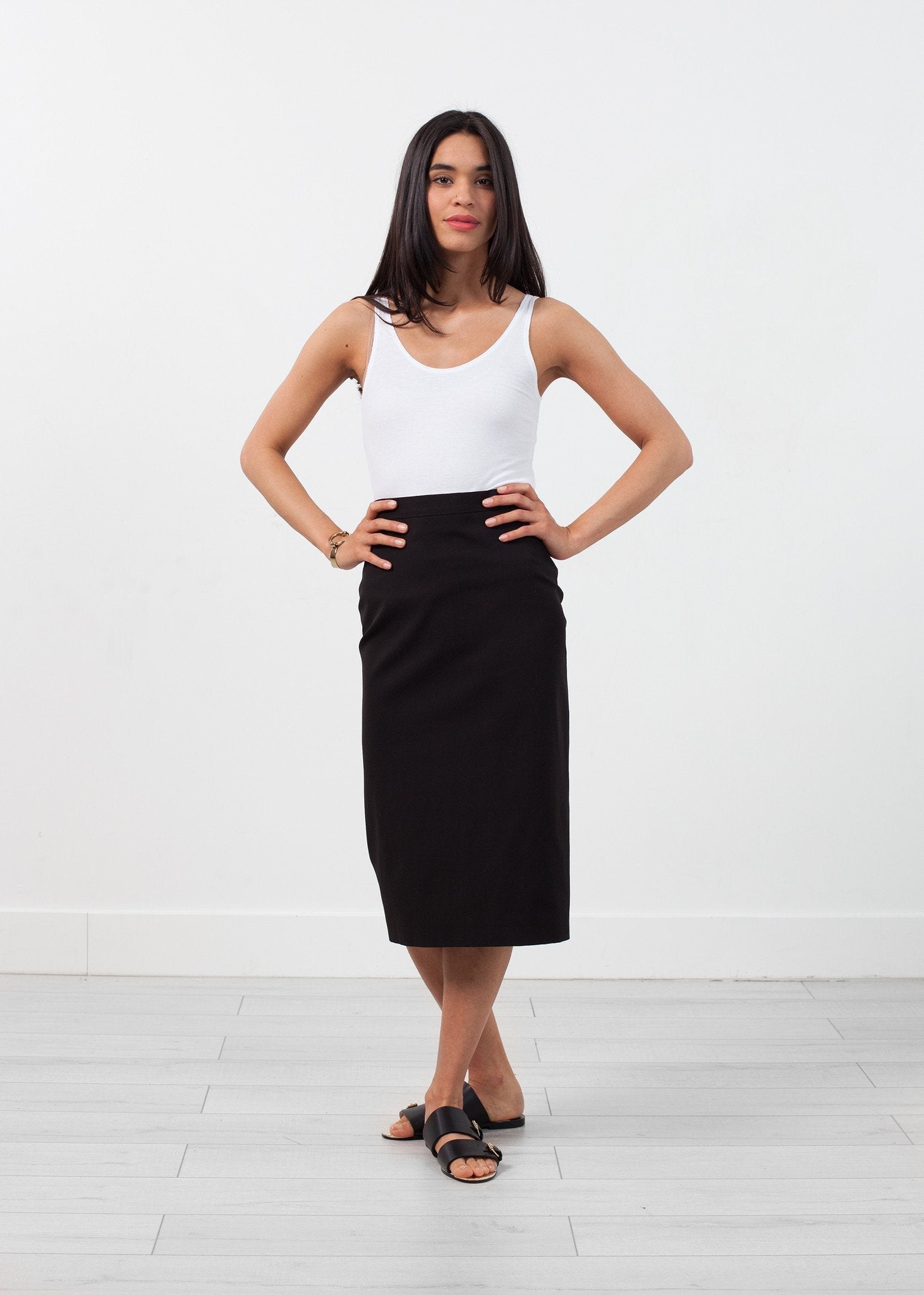 Long Pencil Skirt in Black - formtest11