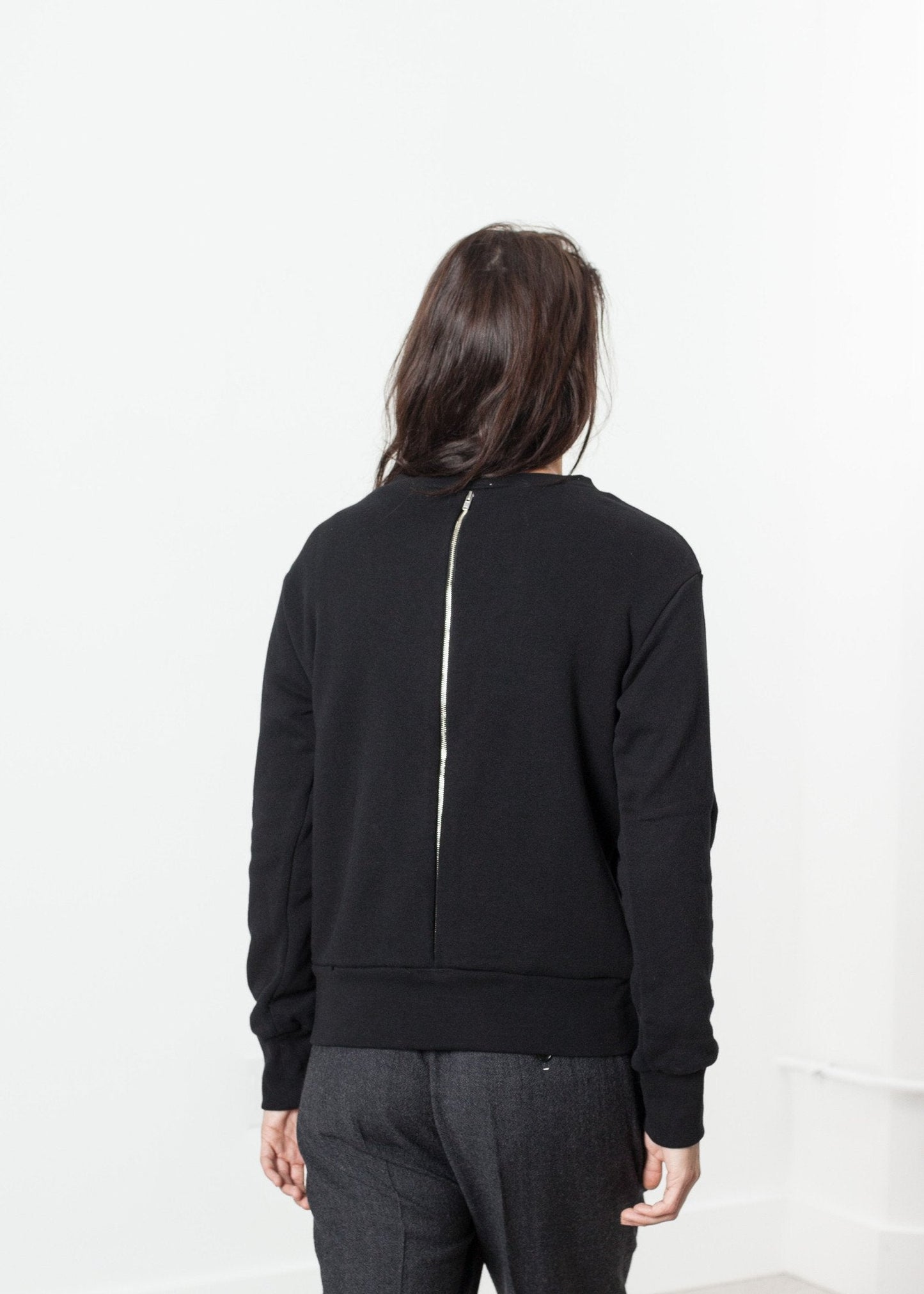 Loopwheeler Sweatshirt in Black - formtest11