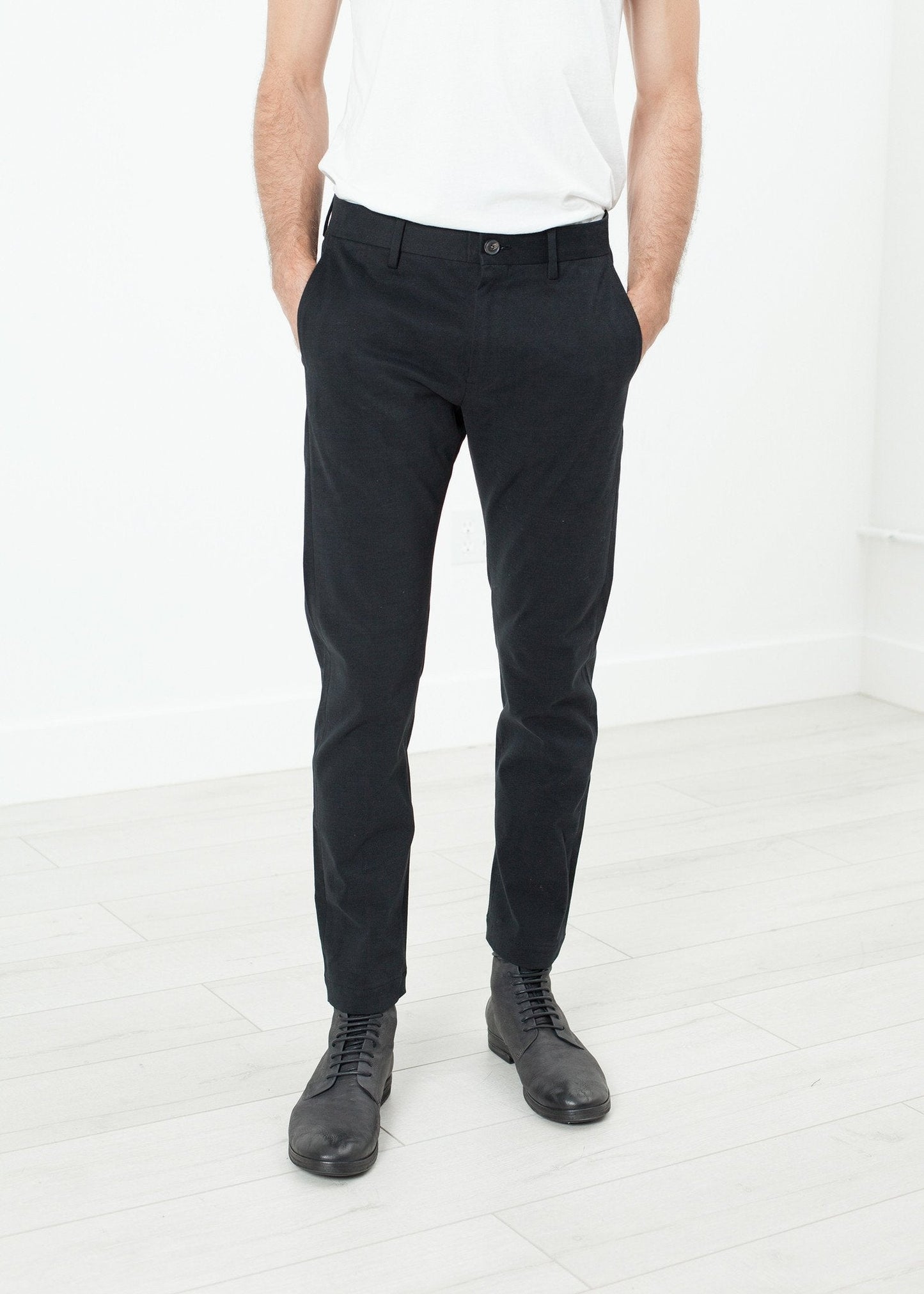 Men's Chino in Black - formtest11