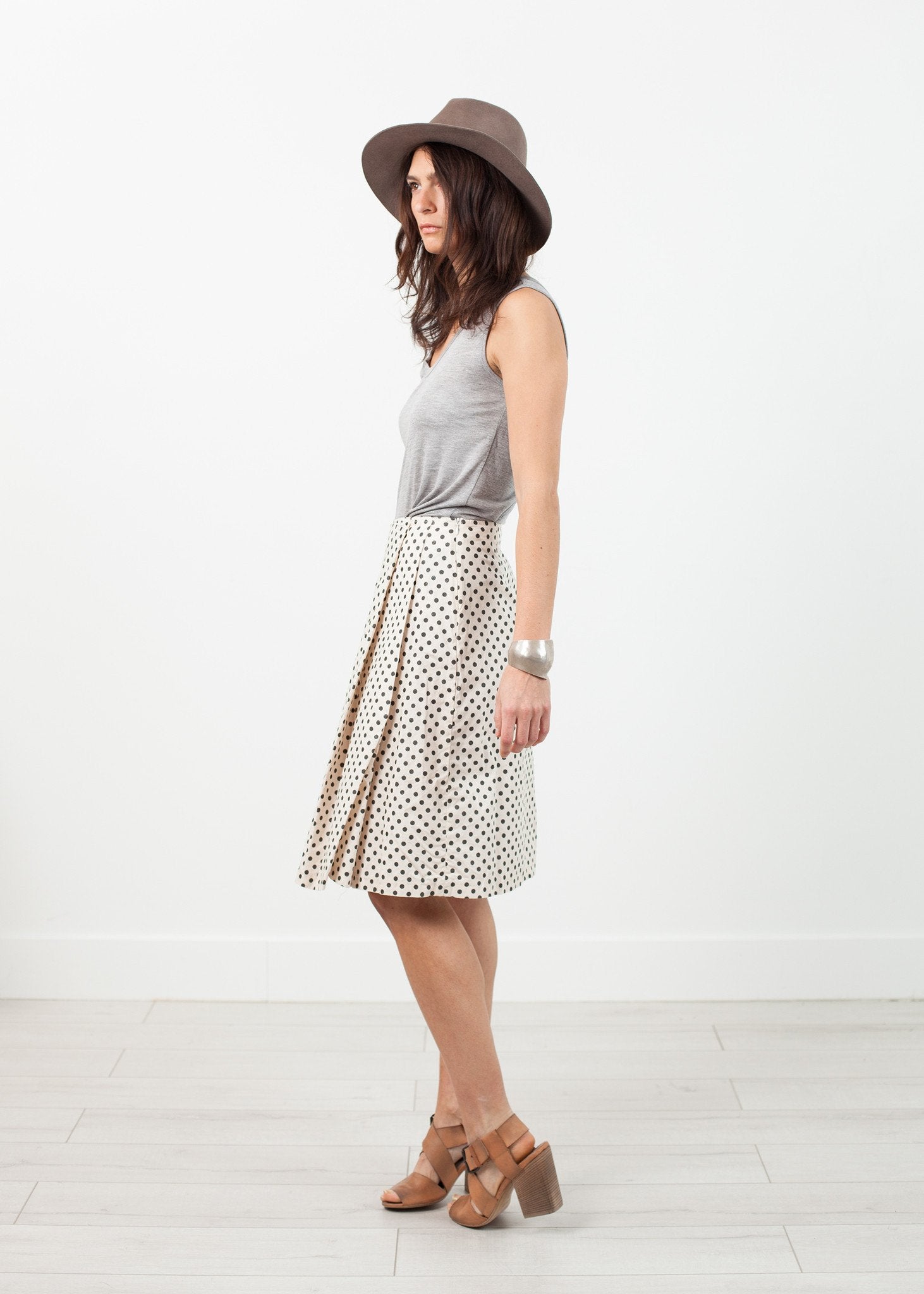 Pleated Skirt in Glitter Dots - formtest11