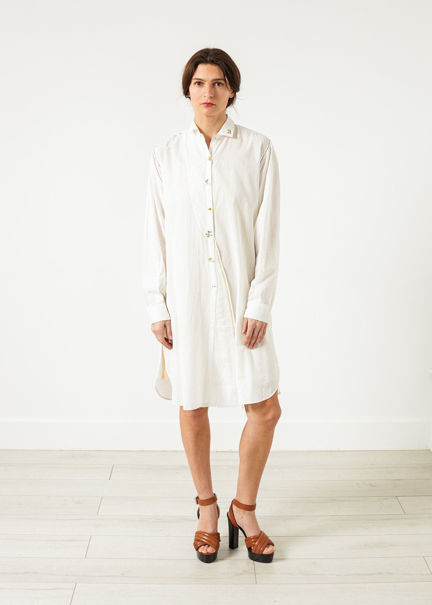 Pleated Sleeve Tunic in White - formtest11