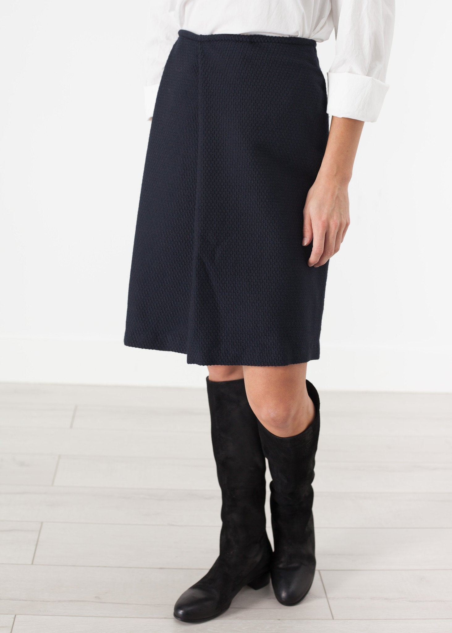 Pleated Wool Skirt in Navy - formtest11