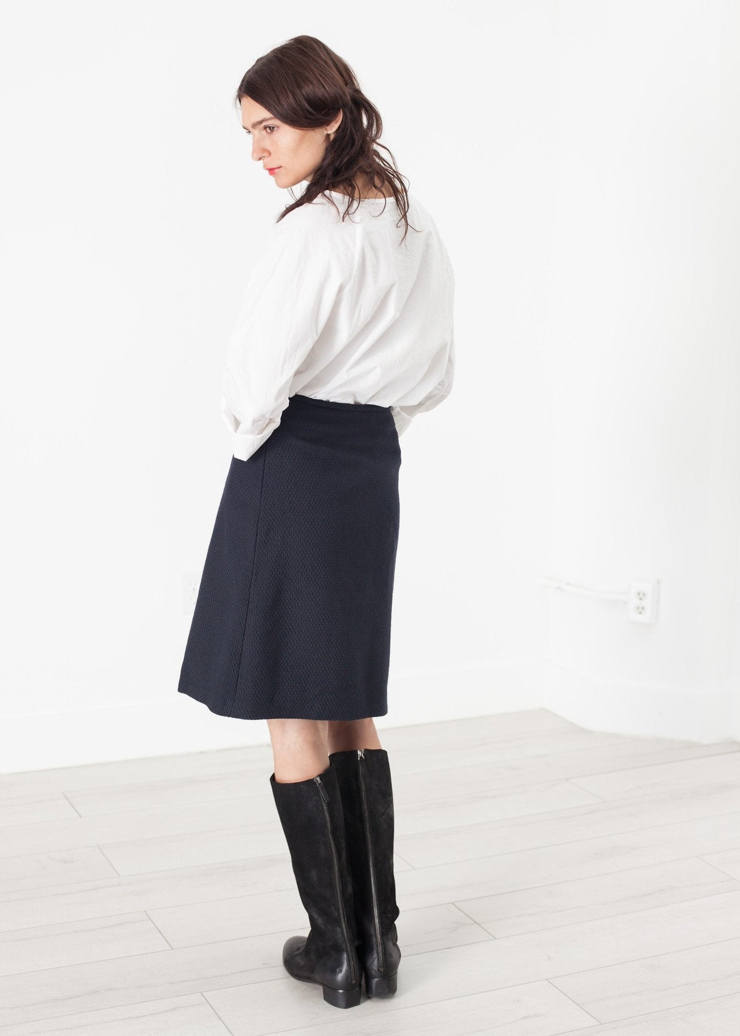 Pleated Wool Skirt in Navy - formtest11