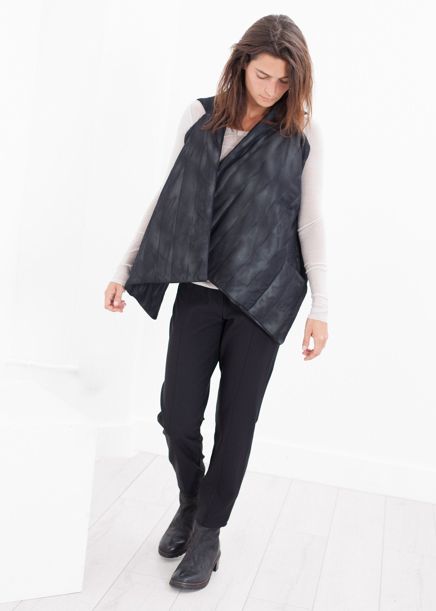 Quilted Mesh Waistcoat in Black/White - formtest11