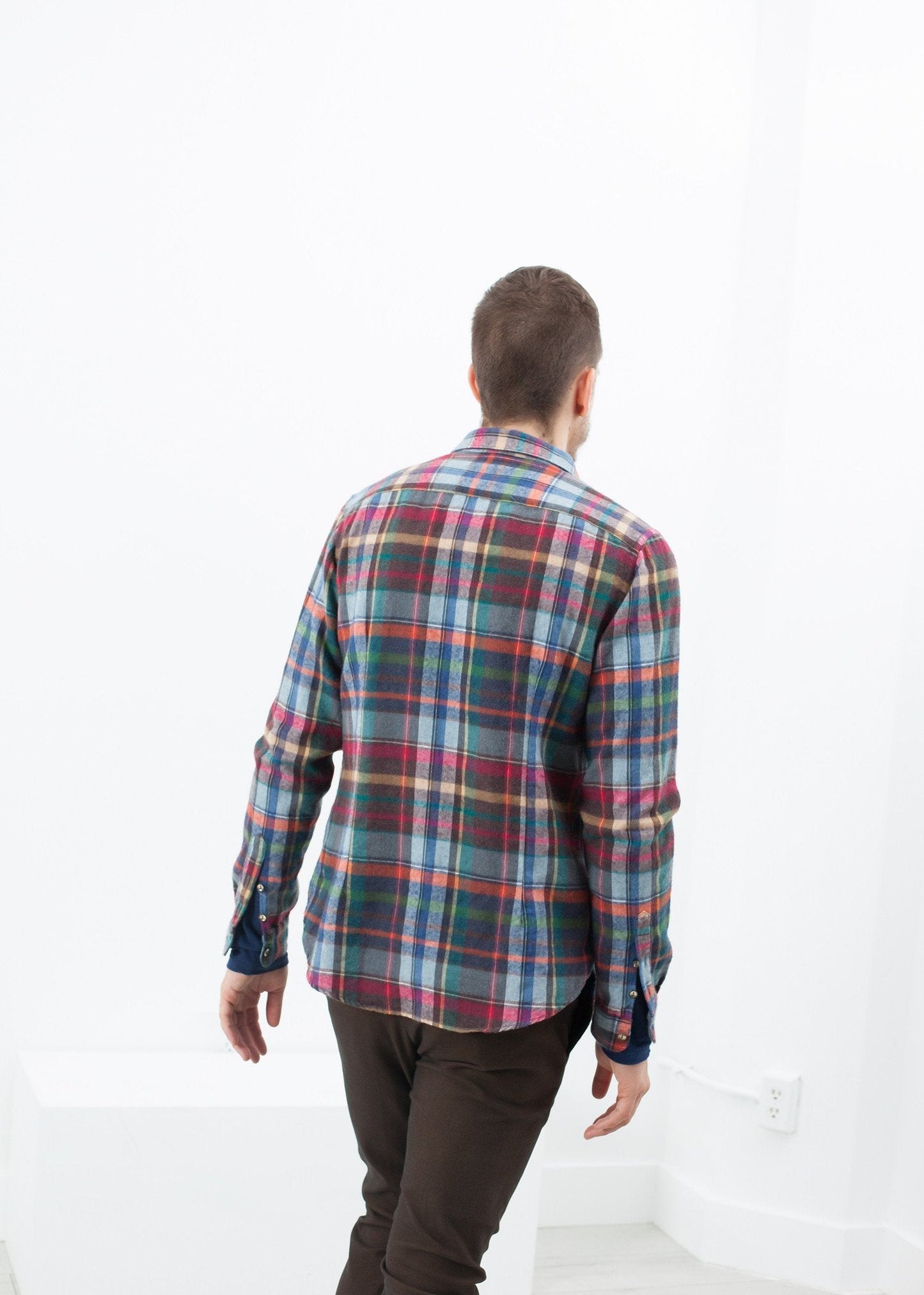 Riccardo Button-Up in Plaid Multi - formtest11