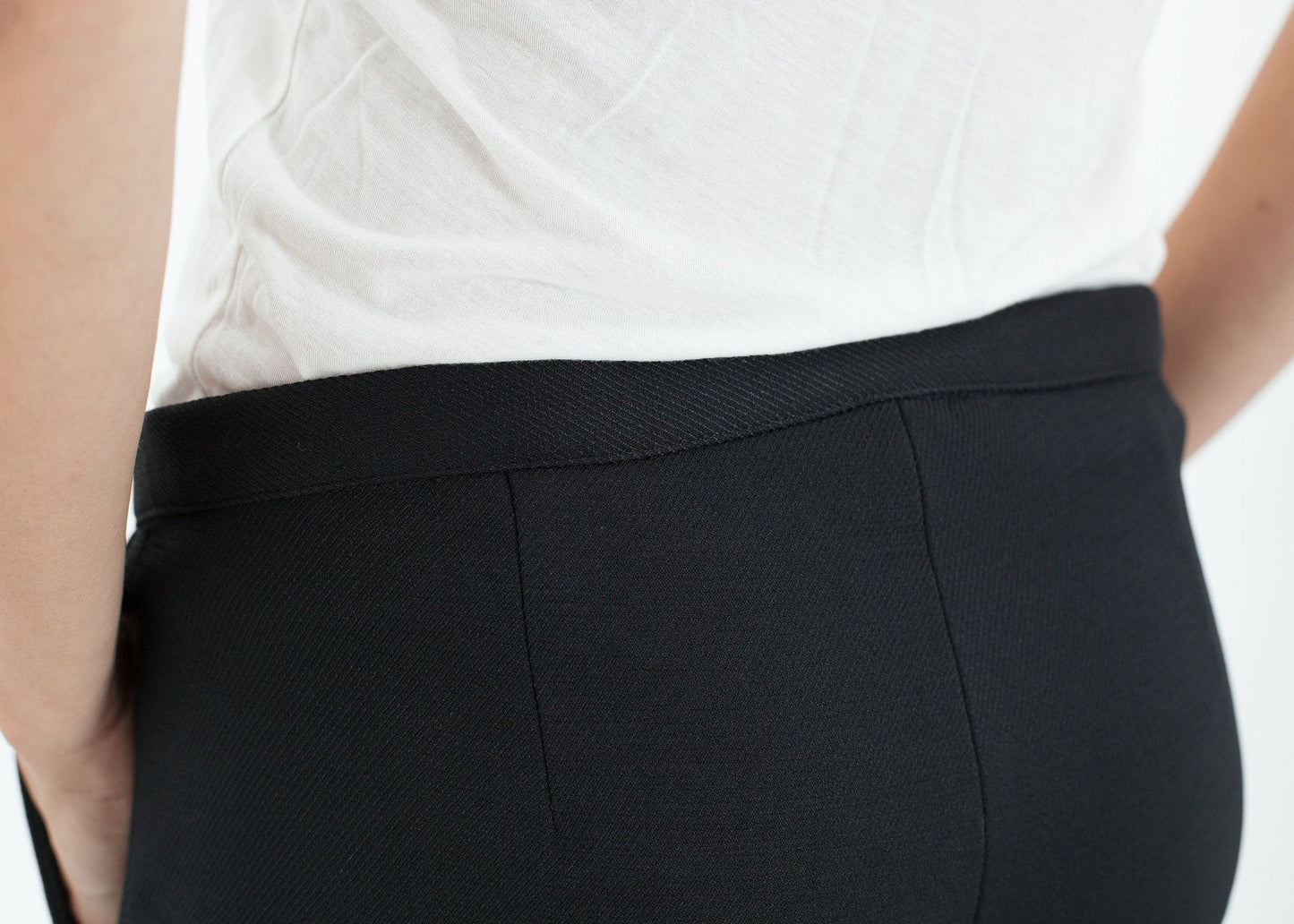 Side Zip Slim Pant in Black - formtest11