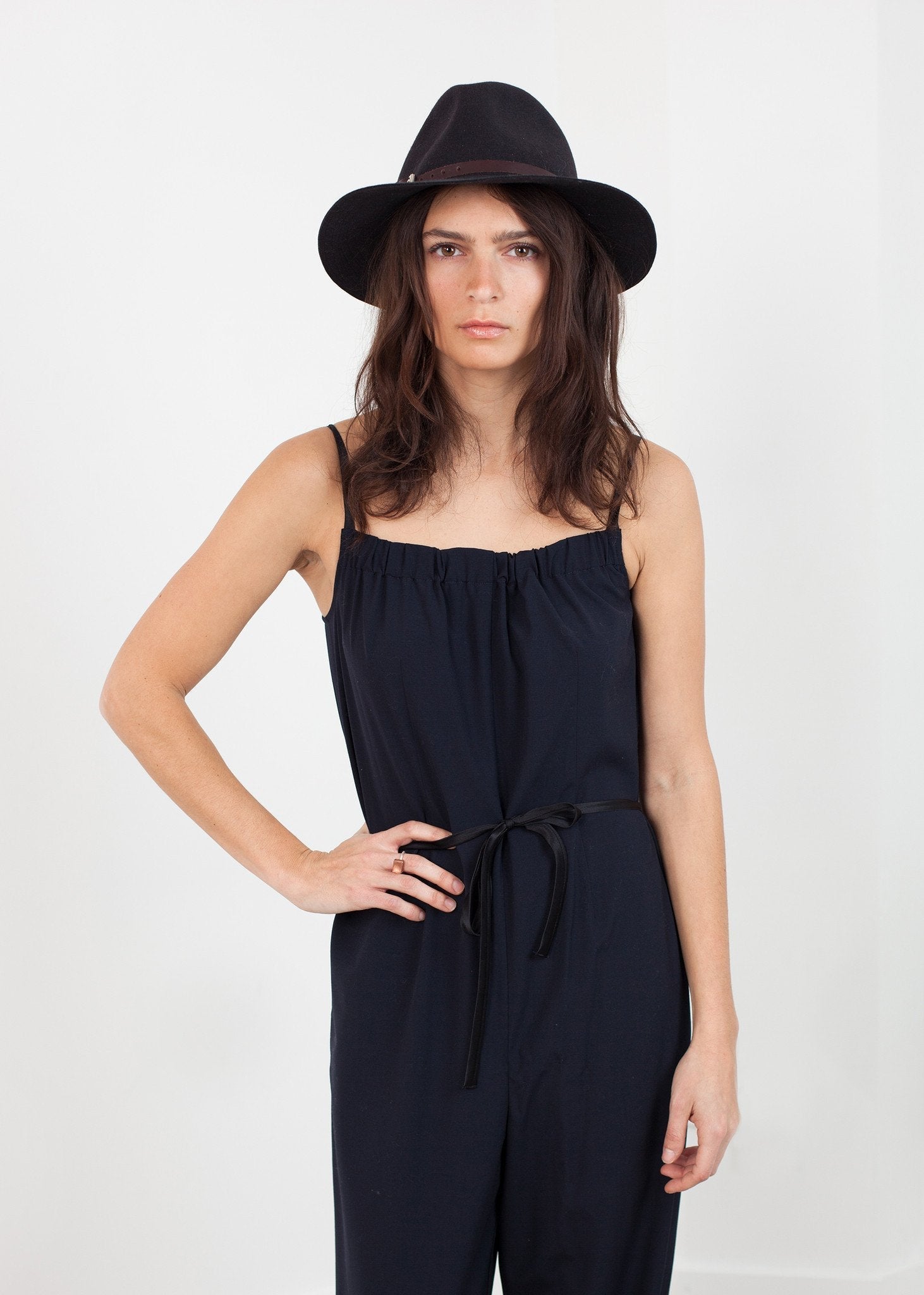 Sleeveless Jumpsuit in Navy - formtest11