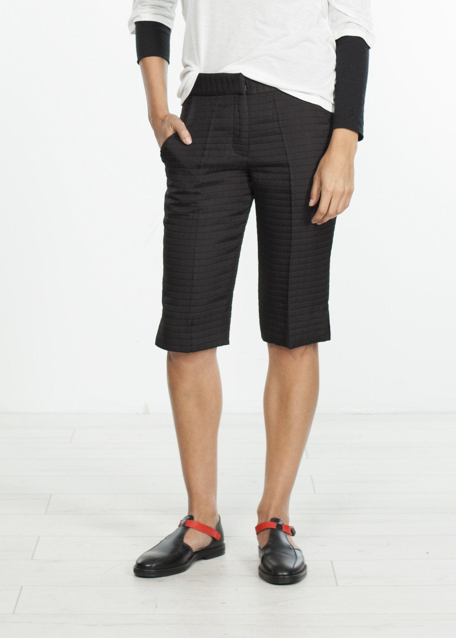 Square Stitch Knee Short in Black - formtest11