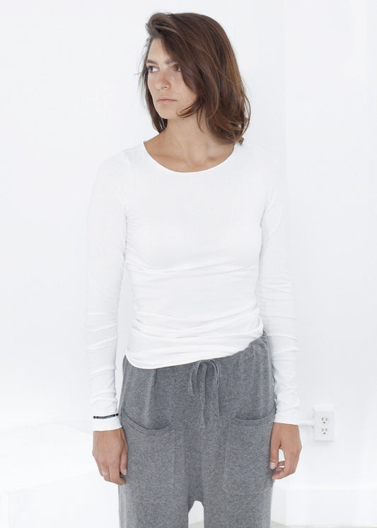 Stretch Tee in Milk - formtest11