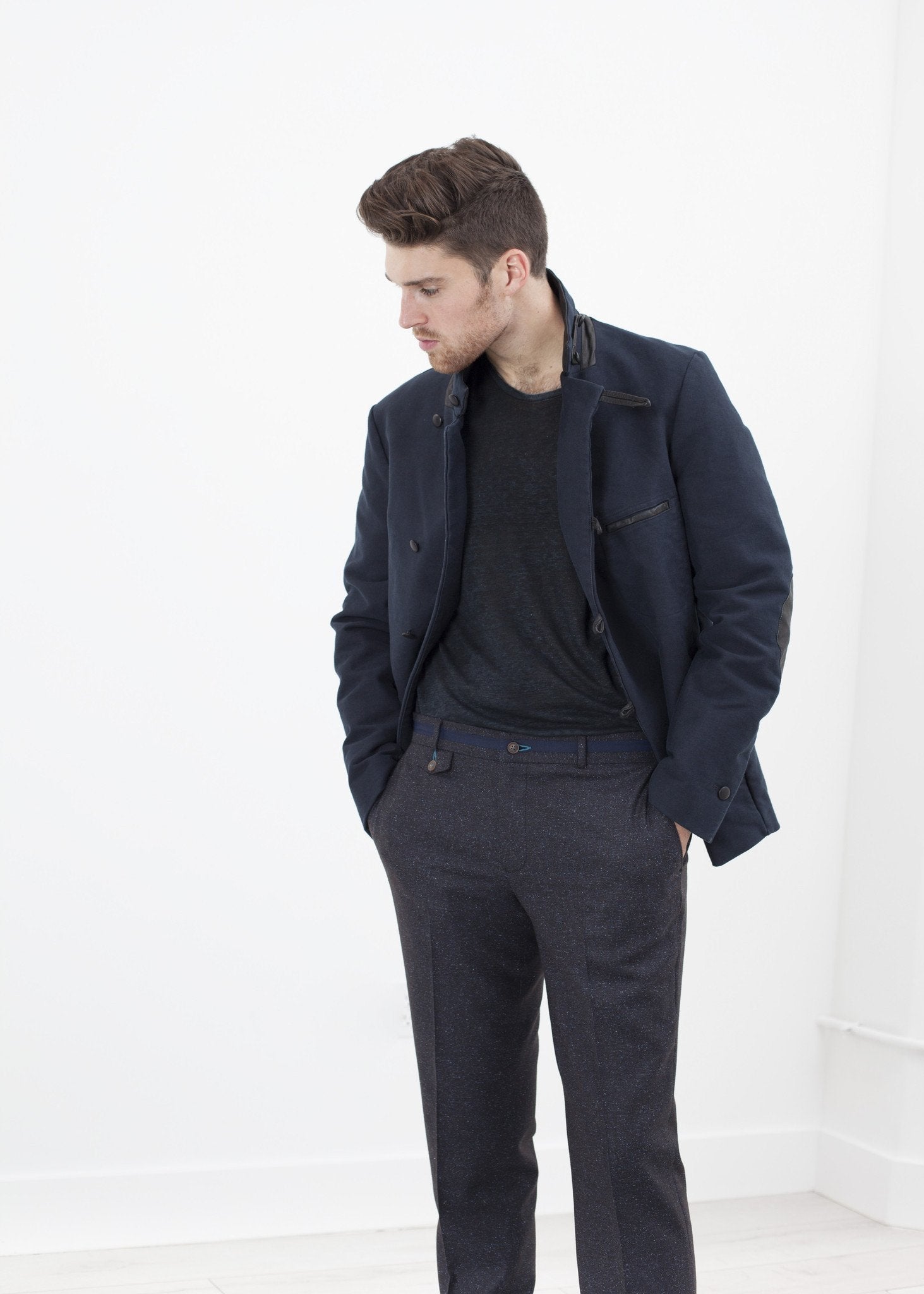 Taurin Jacket in Navy - formtest11