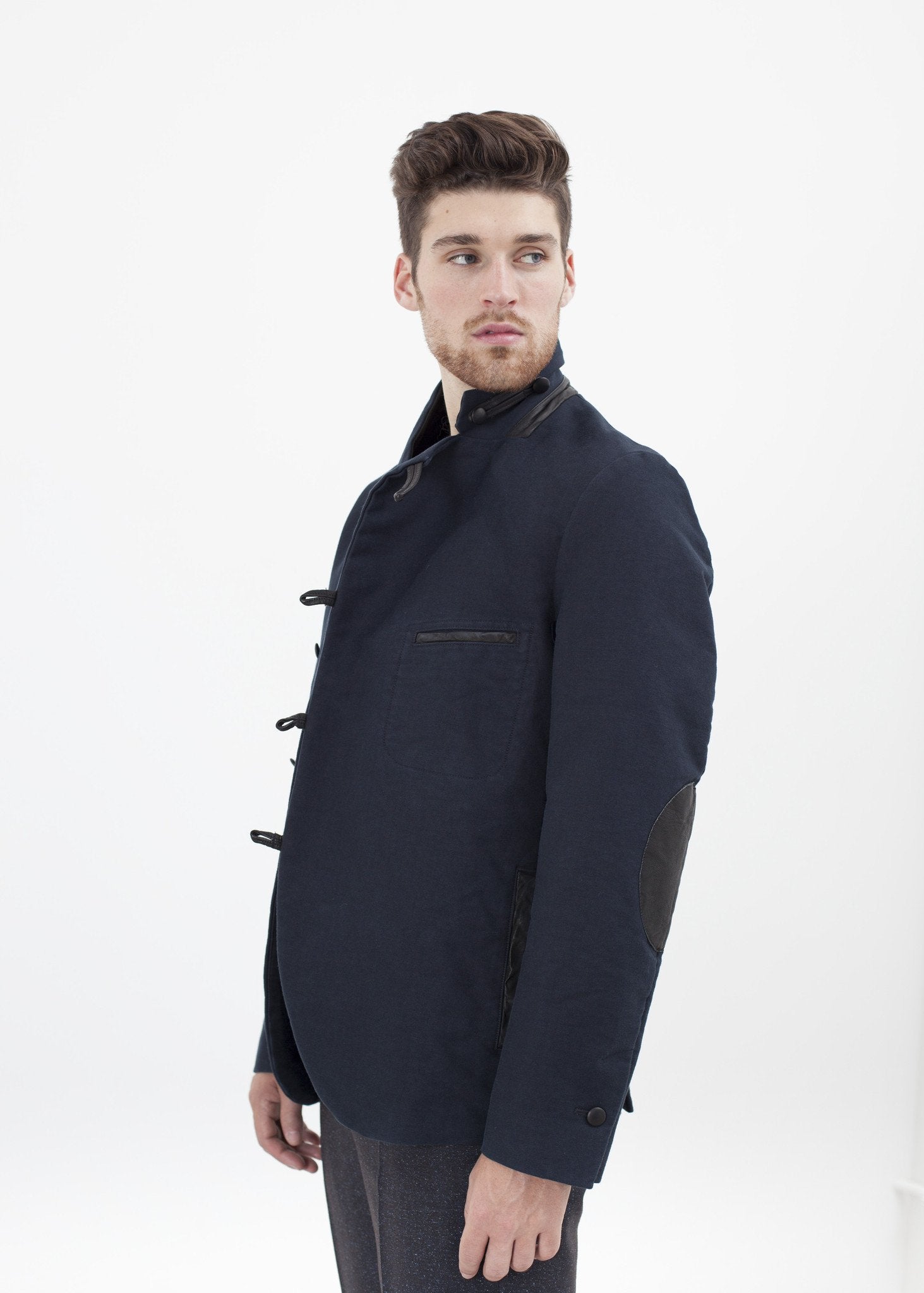 Taurin Jacket in Navy - formtest11