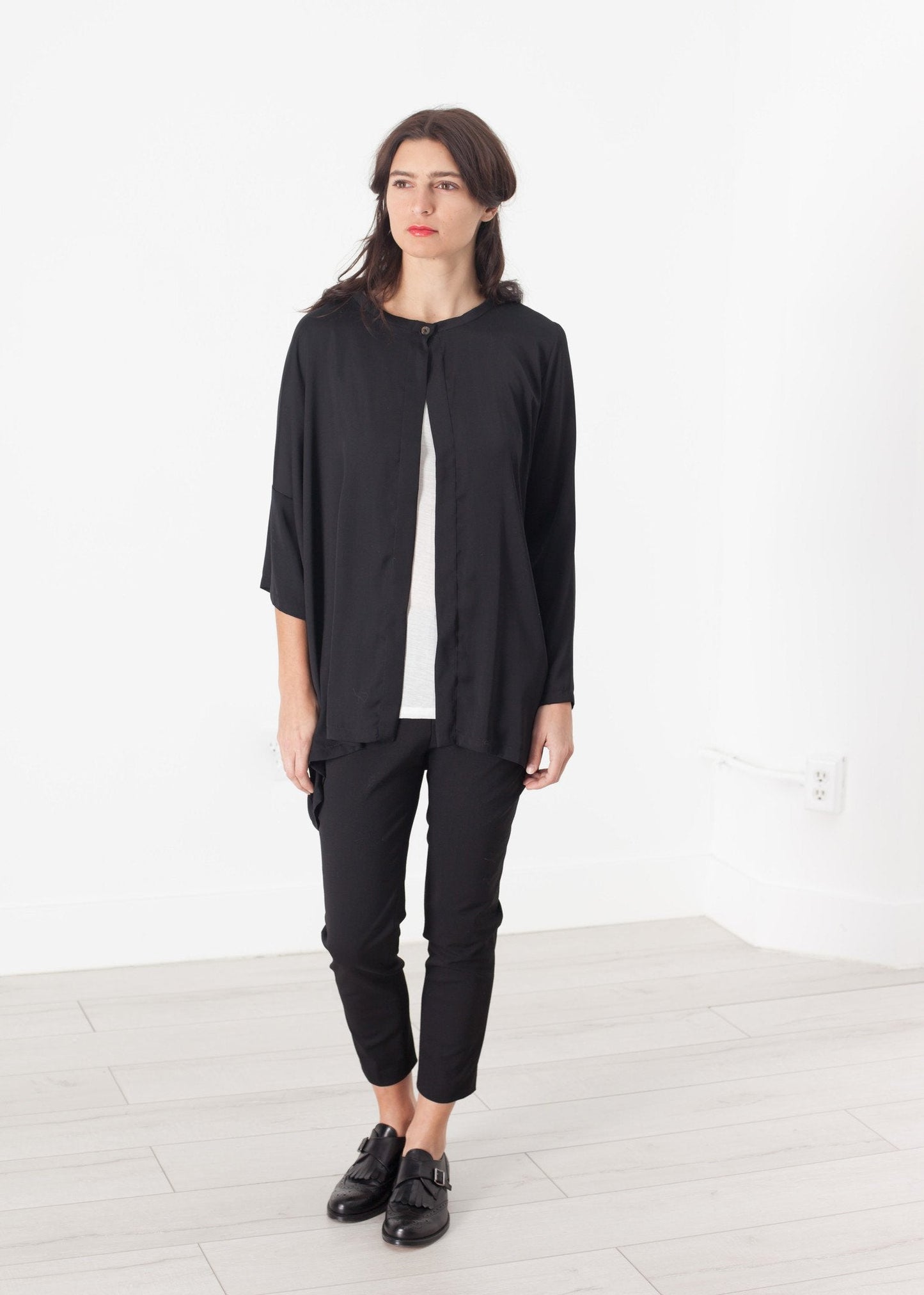 Unbalanced Cardigan in Black - formtest11