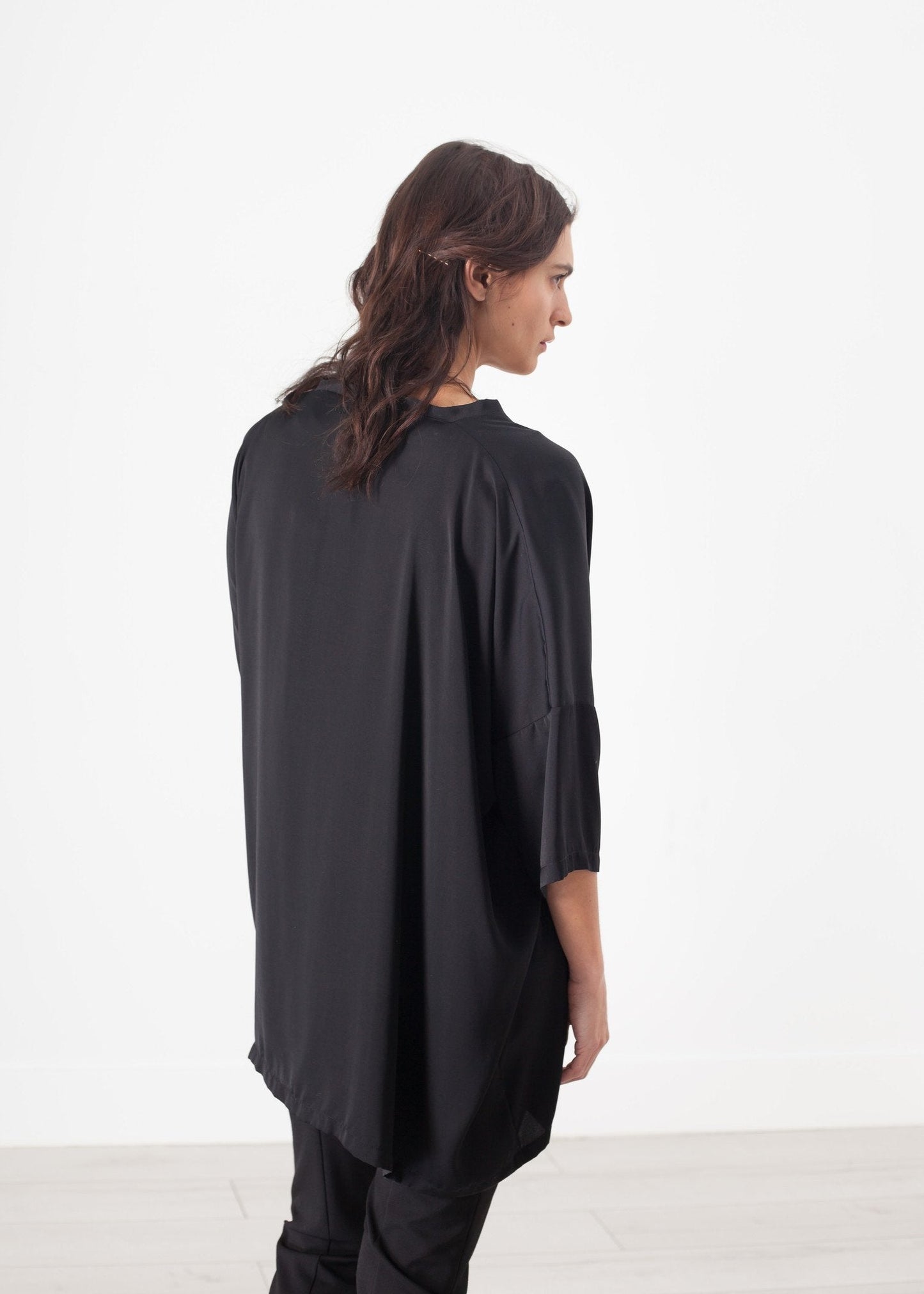 Unbalanced Cardigan in Black - formtest11